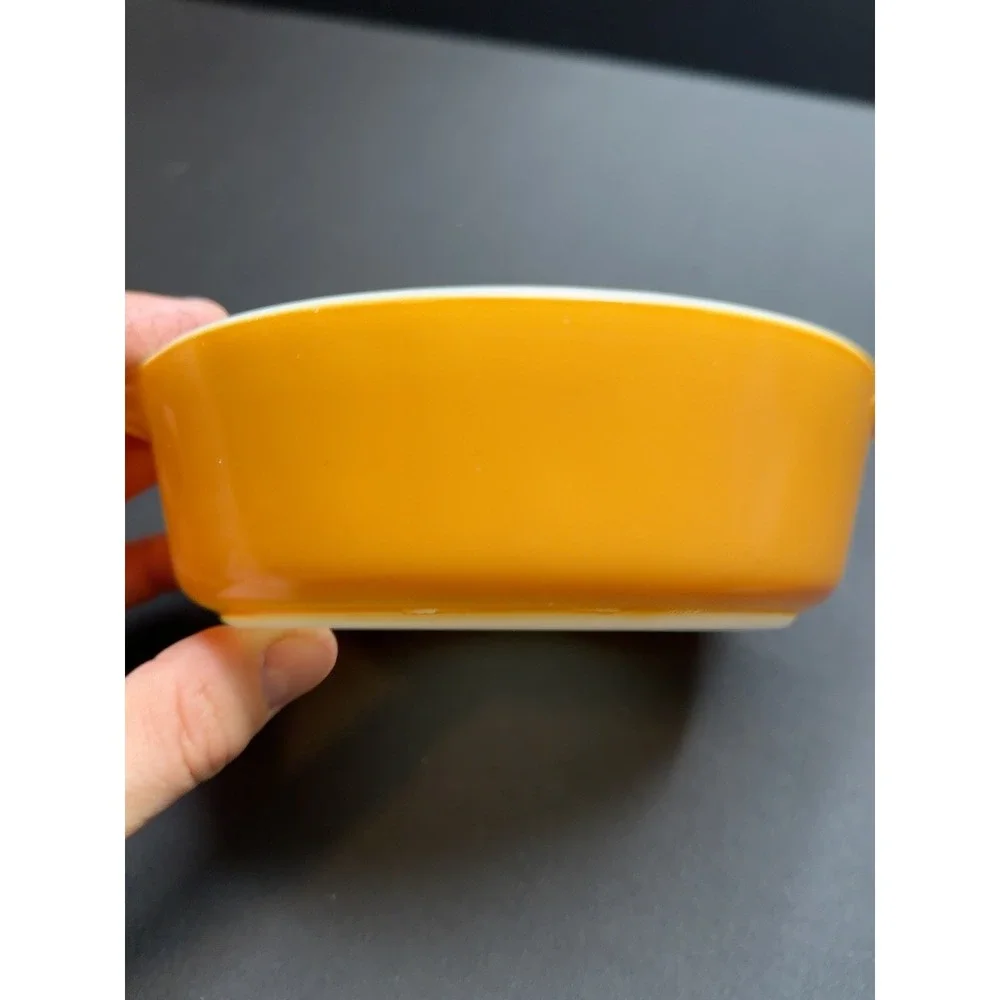 N/A vintage pyrex